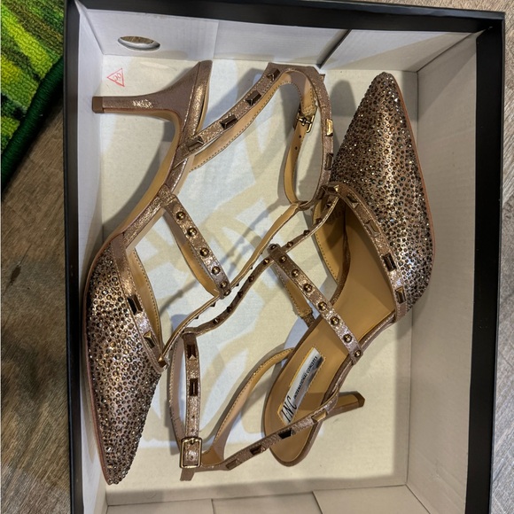 SOLD - Picture 4 of 4